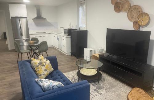 Durham Region Apartamento | Self contained lower level 1 Bedroom apartment