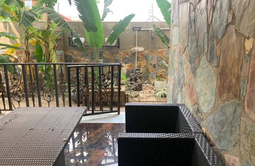Tema Apartamento | Self Contained Master Bedroom Apartment in Tema