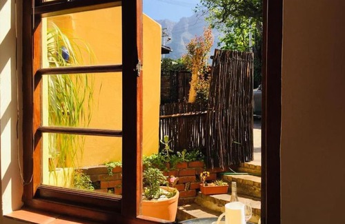 Newlands Apartamento | Self-contained, secure, well equipped, Wifi, cottage Newlands