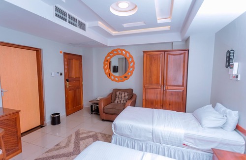 Moshi Hotel | Selig Resort