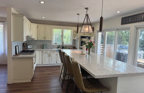 Selwyn Cabaña | Selwyn Buckhorn Lakehouse