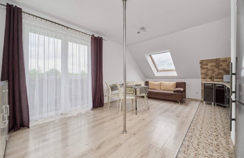 Brochow Apartamento | Semaforowa 19E | Unique Apartment | Desk