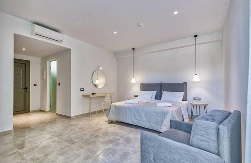 Argassi Hotel | Semes