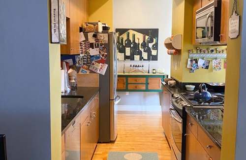 Ward Two Condominio | Semester/year rental 10 minute walk to Harvard University