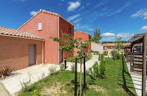 Saint-Christol Casa | Semi-detached home in the hinterlands of Languedoc