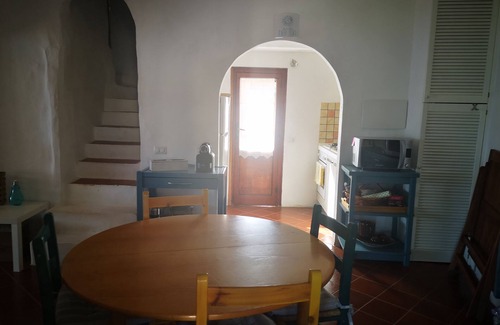 Villaggio Mandorli Casa | Casa adosada frente al mar (10 metros) con jardín privado IUN P5807