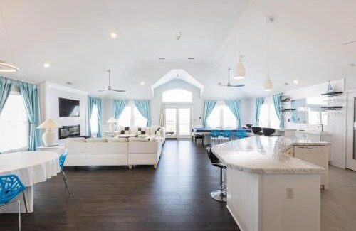 South Nags Head Casa | Semi-Oceanfront 8 bed with Pool Spa Ocean Views