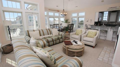 Buck Island Casa | Semi-Oceanfront, Private Pool, Ocean Views, Close to beach, BU76, Trading Winds