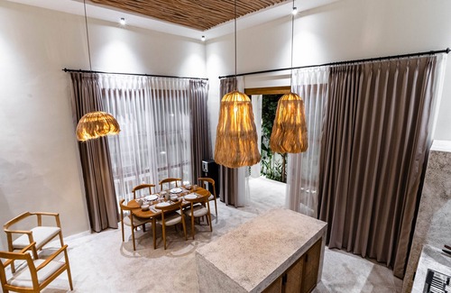 Singakerta Villa | Semiramida Villa by EVDEkimi - Elegant 2BR with Pool, Open-air bath, Patio
