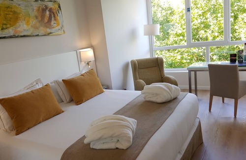 Alameda de Osuna Hotel | Senator Barajas Hotel