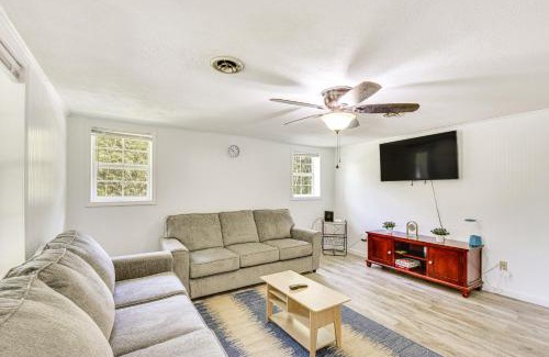 Seneca Casa | Seneca Vacation Rental with Grill Near Lake Hartwell