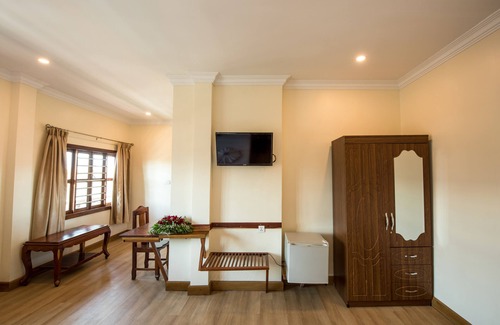 Svay Pao Hotel | Seng Hout Hotel