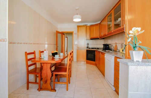 Darque Apartamento | Senhora das Areias - Spacious Apt near Cabedelo Beach