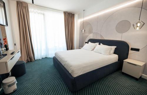 Eforie Nord Apartamento | Senior Apartment with Lake View