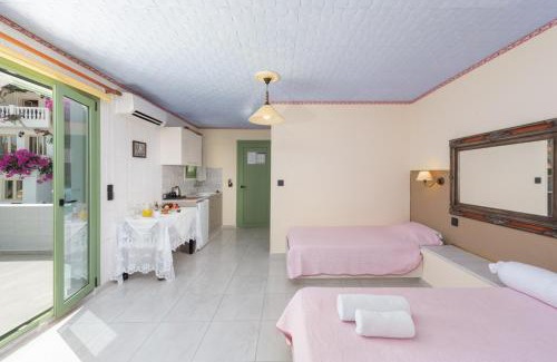 Piskopiano Apartamento | Senior Citizen Suite in blue