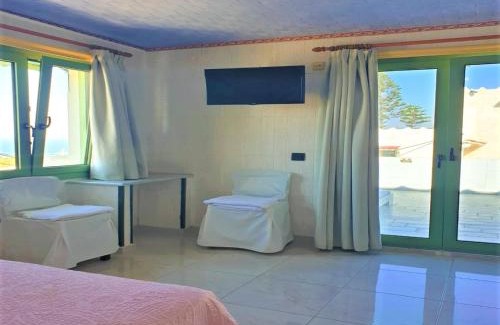 Piskopiano Apartamento | Senior Citizen Suite in blue