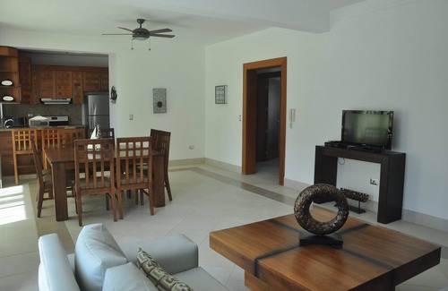 La Esplanada Apartamento | Seniors-friendly 2BD 2BTH groundfloor central condo, pool WIFI cable TV