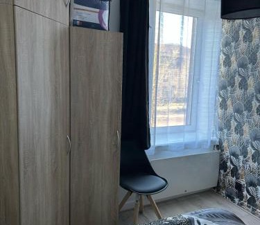 Senones Apartamento | Senones appartement vue chateau