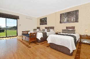 Kordabup Cama Y Desayuno | Sensational Heights Bed & Breakfast