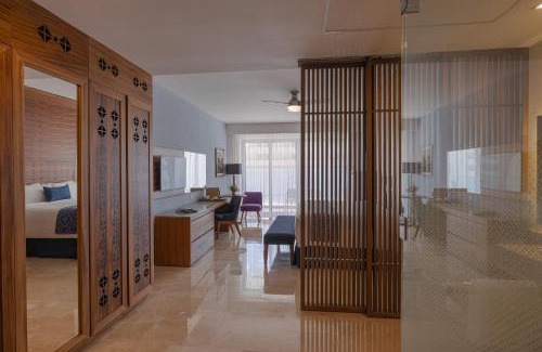 Puerto Morelos Complejo | Sensira Resort & Spa Riviera Maya All Inclusive