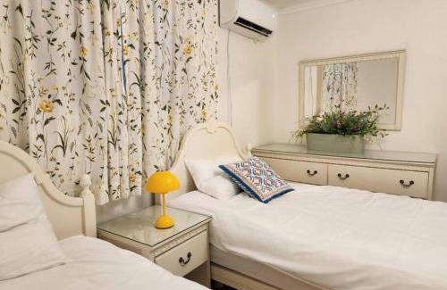 Seochon Casa | Seochon Orak Stay