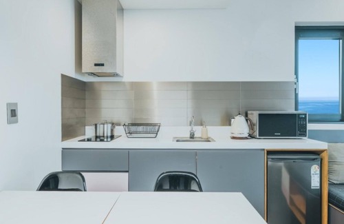 Seogwipo City Casa | Jeju Brix Hotel Pension