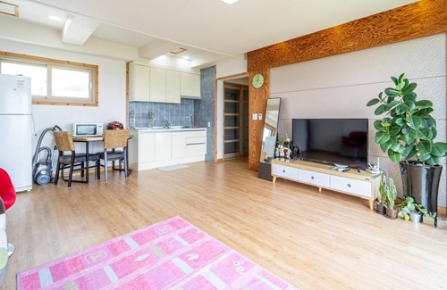 Andeok Casa | Seogwipo Geora Pension