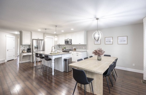 Heber Casa | AUG-NOV PROMO Buy 4 get 5th free- Pet-friendly- Sleeps 18- Hot tub