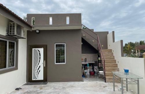 Sungai Pelek Casa | Sepang Putra Bagan Lalang Semi D House