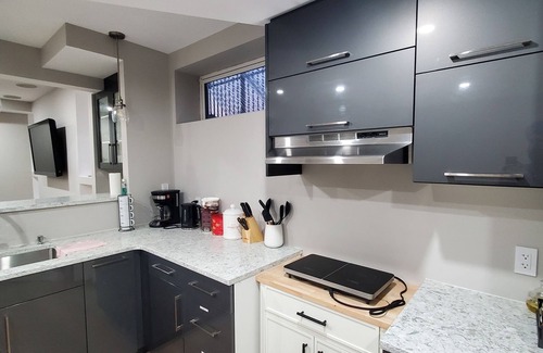 Fort Gary Casa | Separate Entrance Basement Suite