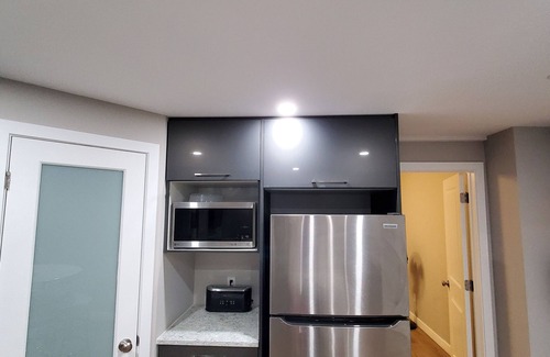 Fort Gary Casa | Separate Entrance Basement Suite