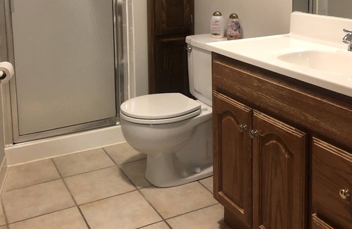 West Bloomington Casa | Separate floor private home next to mall of America airport