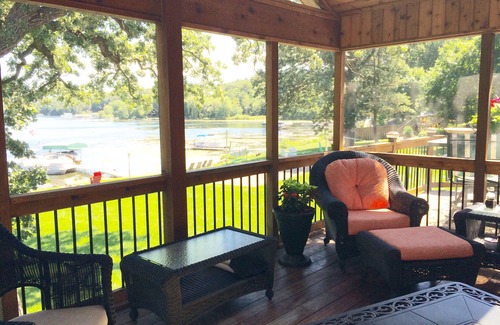 Chanhassen Casa | Septiembre 23 a octubre 2, Alquiler ~ Hermoso Lago Williams Inicio ~ Ryder Cup de 2016