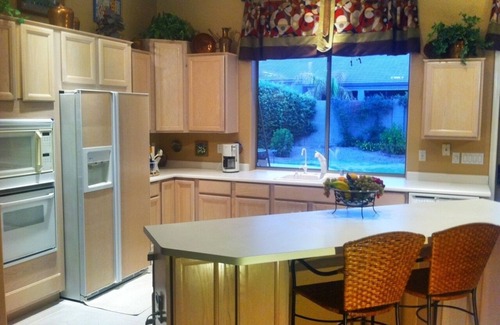 Arabian Views Casa | ** MAYO 20-23RD $ 20. 00 DE DESCUENTO POR NOCHE! PRIV. PISCINA Y JAC.** CIERRA 2 TIENDAS Y GOLF !!**