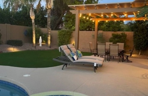 Arabian Views Casa | ** MAYO 20-23RD $ 20. 00 DE DESCUENTO POR NOCHE! PRIV. PISCINA Y JAC.** CIERRA 2 TIENDAS Y GOLF !!**