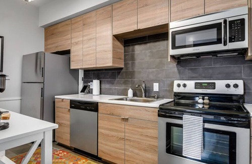 Marble Falls Casa | 25% Off Aug! Inks Suite Downtown Marble Falls