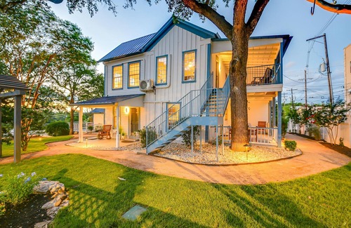 Marble Falls Casa | 25% Off Aug! Marble Falls Suite in Downtown
