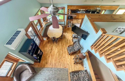 Warrensville Cabina | Sept Skies, Mtn Views - Your High-Country Escape Awaits @ Grande Vue