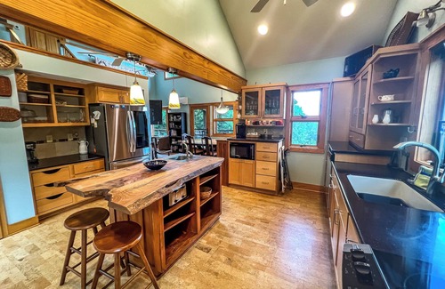 Warrensville Cabina | Sept Skies, Mtn Views - Your High-Country Escape Awaits @ Grande Vue