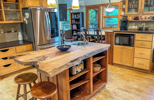 Warrensville Cabina | Sept Skies, Mtn Views - Your High-Country Escape Awaits @ Grande Vue