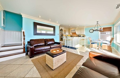 Sunset Beach Casa | August 10% OFF - Waterfront Beach Home w/ Amazing Views, Jacuzzi + Deck