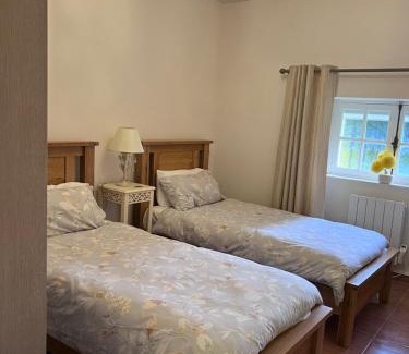 Bersac-sur-Rivalier Casa | Sequoia cottage