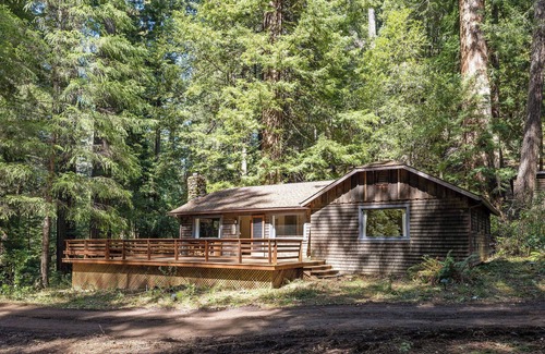 Redwood Valley Casa | Sequoia House - 3-bedroom house at Leonard Lake Reserve