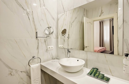 Centro histórico Hotel | Sercotel Las Casas de los Mercaderes