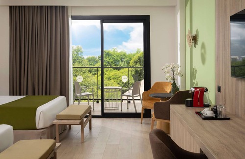Punta Cana Complejo | Serenade All Suites - Adults Only Resort
