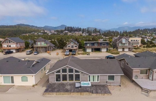 Kiwanda Shores Casa | Serendipity by the Sea
