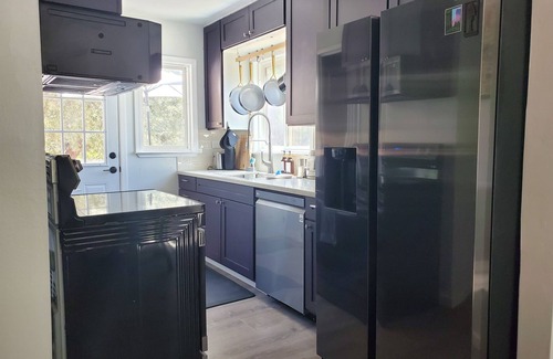 Oakhurst Casa | Serendipity Lodge @ Yosemite - BBQ/ Kitchen/ Wi-Fi/ King Bed/ Sleeps 8