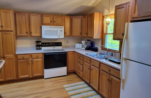 Belchertown Apartamento | Serene 1-bedroom suite on 65 acre horse property
