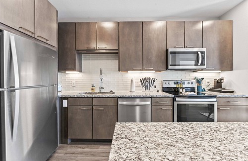 Montopolis Apartamento | Serene 1BR luxe suite close to DT w/ fast WiFi gym