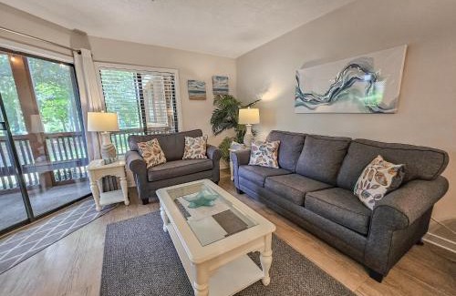 Arcadian Shores Cabina | Serene 2 bed, 2 bath lodge, with amenities, 101AC lodge